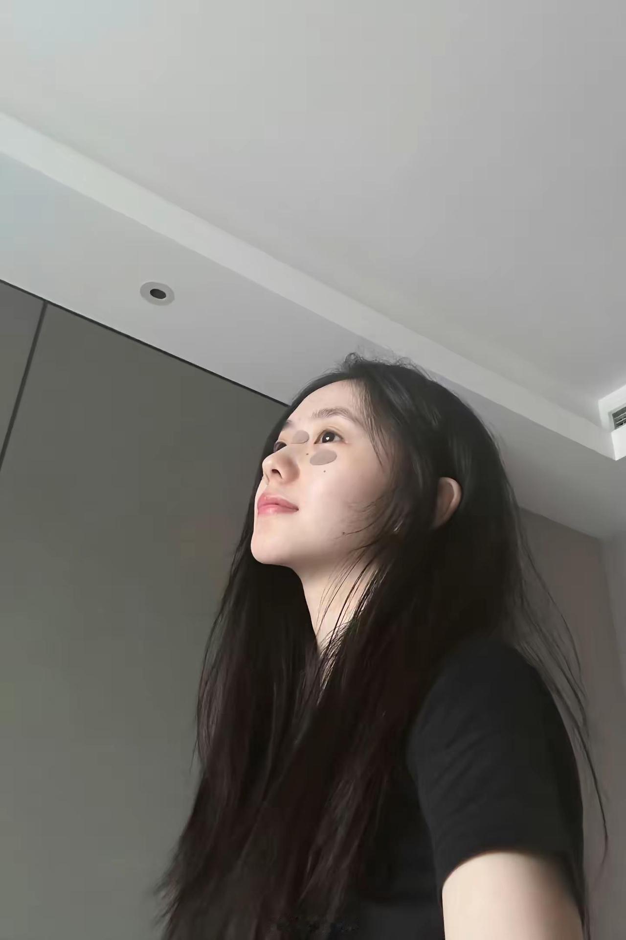 浩存 你知道的我比流言蜚语更早认识你 如果别人否定你 那我加倍肯定你刘浩存 刘浩