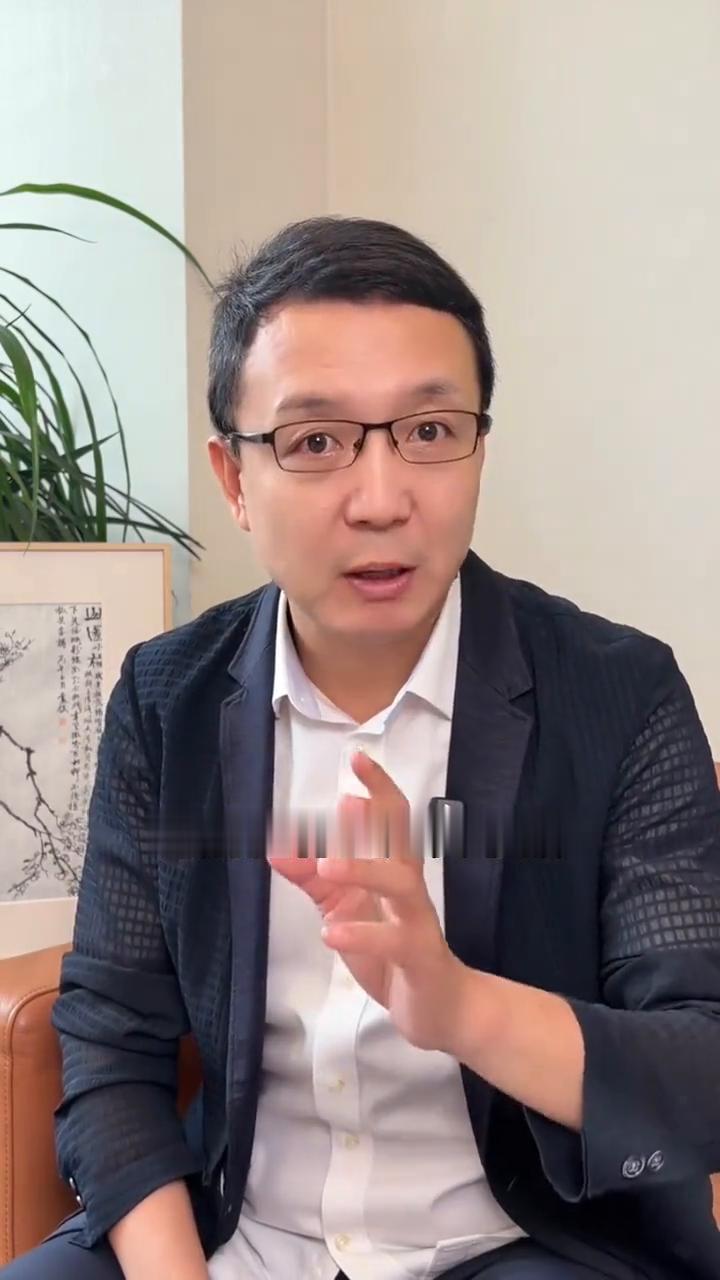 晚年幸福的关键很扎心。
这段话直白地道尽了人到老之后的真实的模样，特别扎心。别跟