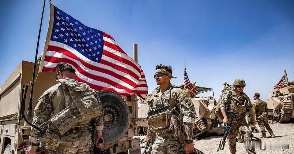 美媒坦言：封锁霍尔木兹海峡，美国反被自己“绊倒”

2026年4月14日，美国《