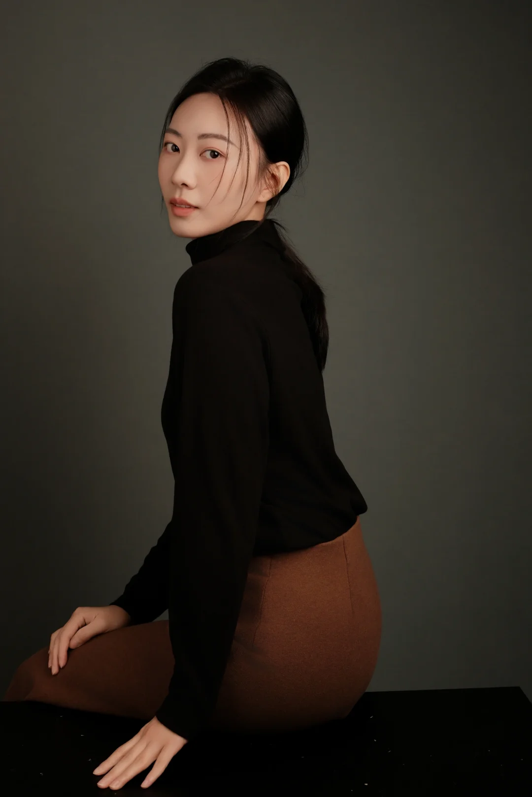 请大家暂停一下手上的工作，恭喜这位女士
