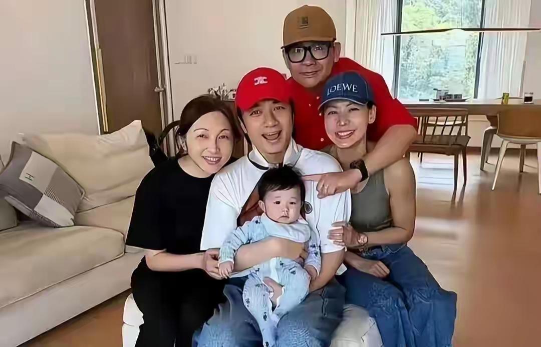 中年得子[灵光一闪][玫瑰]