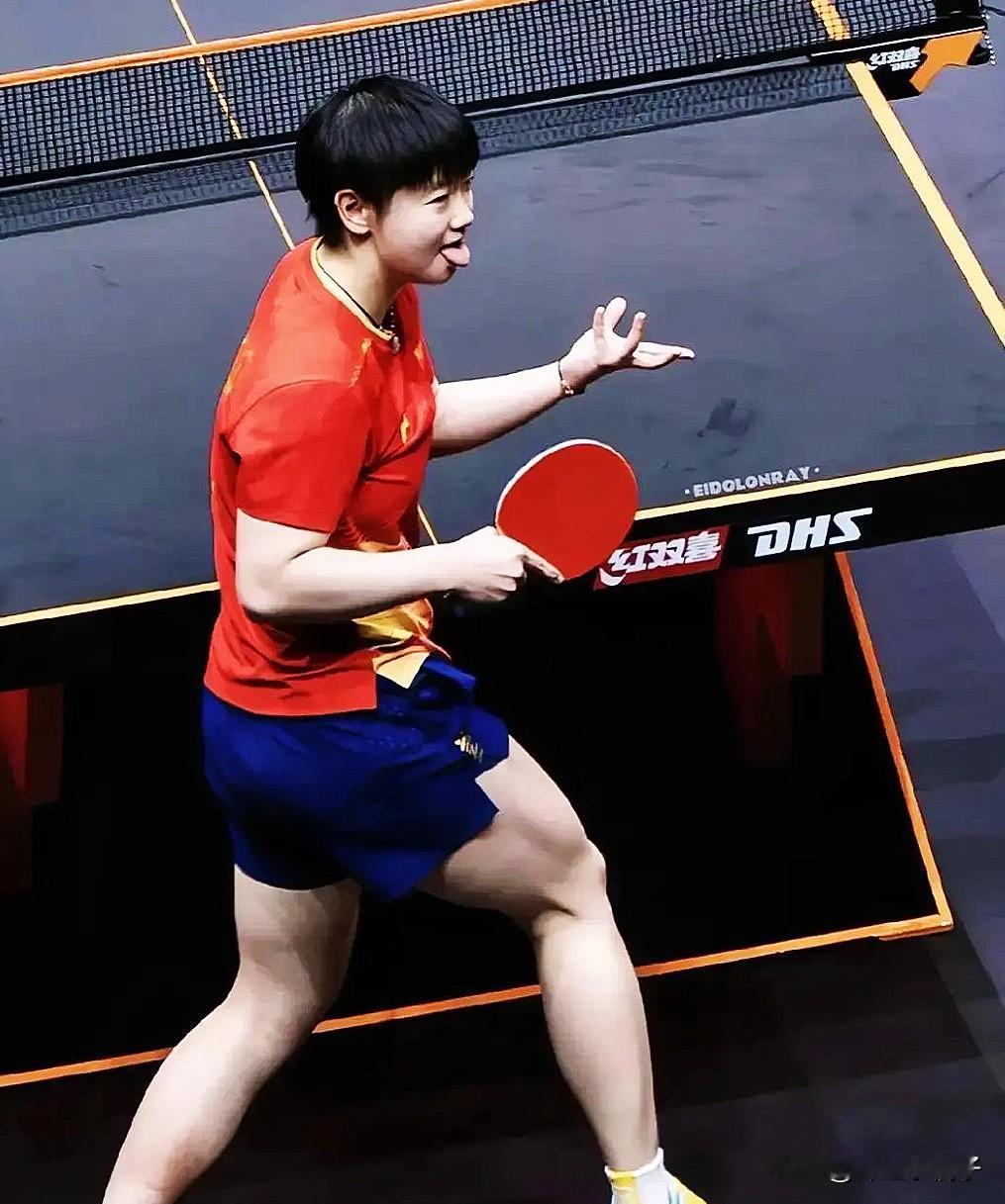 巴黎回来后，孙颖莎这球打得让人看着是真揪心。

现在全世界仿佛都开窍了，死盯着她