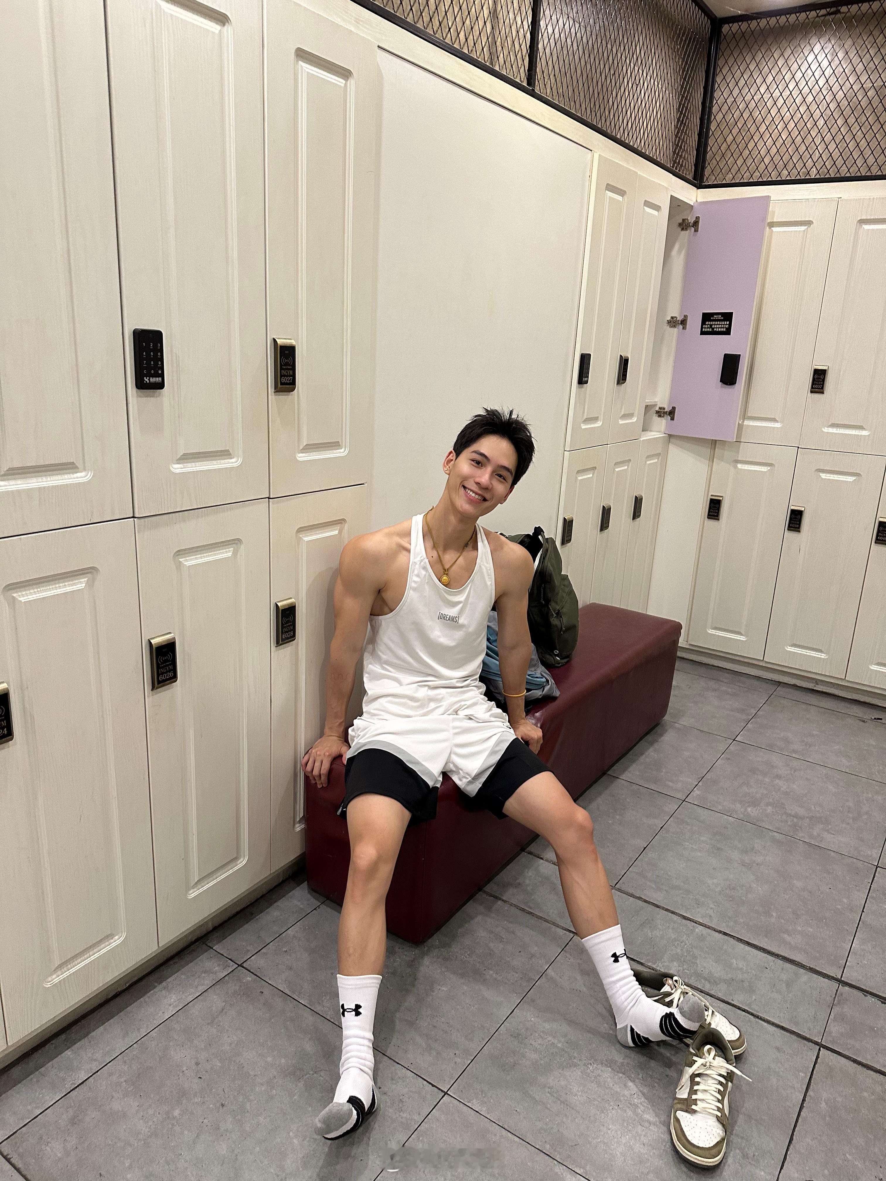 想听你叫声老公有那么难吗？ ​​​