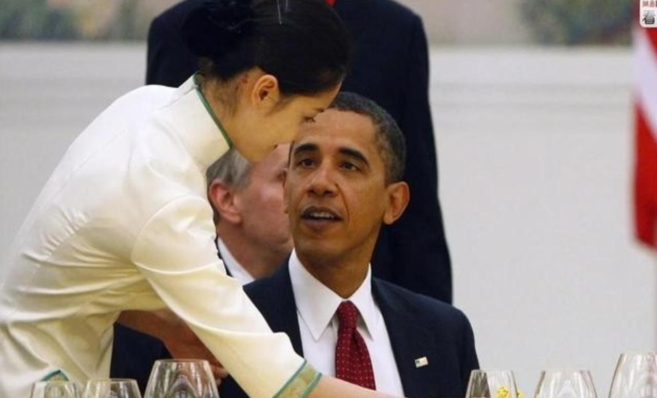 看到奥巴马在回忆录里明明白白写着的话，后背有点发凉，他说中美能相安无事 38 年