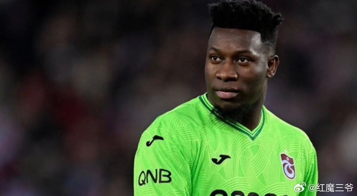 曼联  尽管喀麦隆门将安德烈·奥纳纳怀揣着重返老特拉福德球场的热切期望，但曼联方