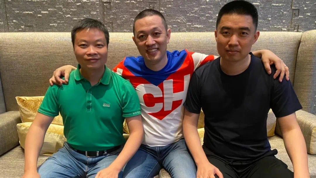 #新能源大牛说# 三年前，三年后[并不简单] ​​​