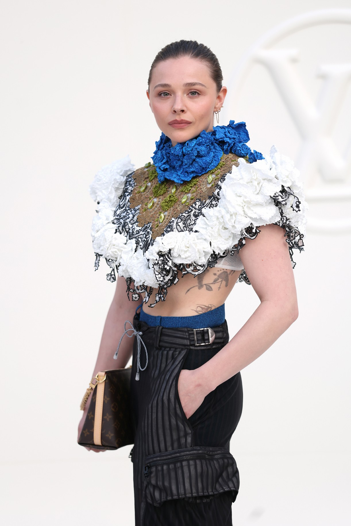 Chloe Moretz 6日巴黎时装周 Louis Vuitton秀场 ​​​