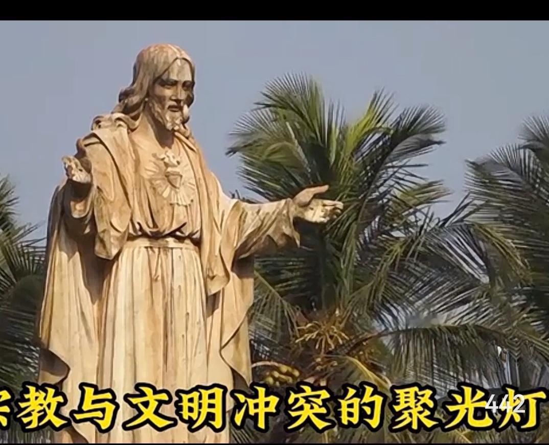 大锤砸向雕像，以军摊上大事，内塔尼亚胡当场变脸！


一段士兵抡大锤砸耶稣雕像的