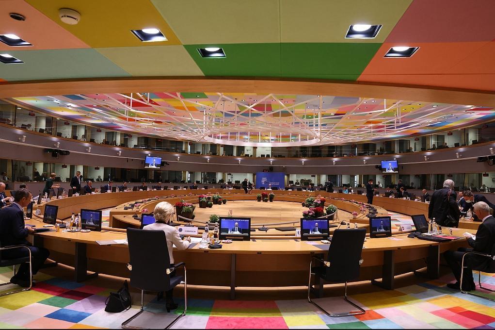 离谱！
欧盟被美国压着喘不过气，反倒砸470亿武装印度，专给中国添堵！

欧盟被