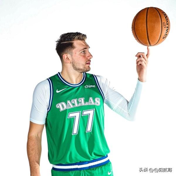 NBA能入选最佳一阵，谈何容易？
布伦森，打了8个赛季，0次入选

坎宁安，打了