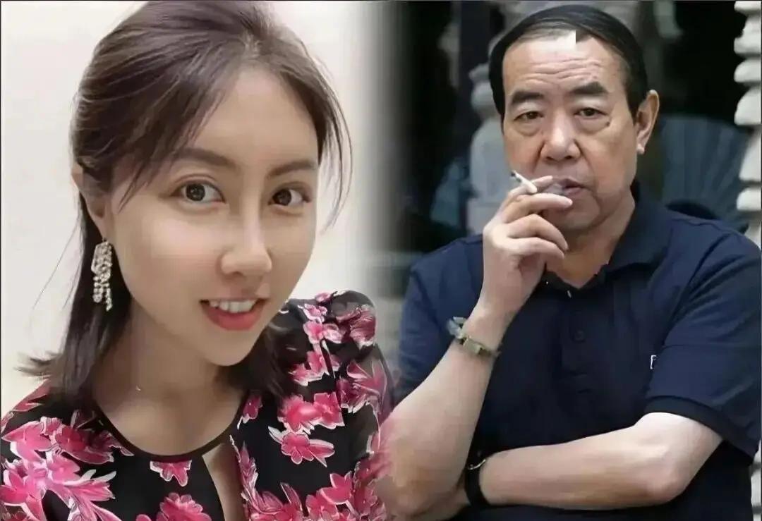 古有三苏父子，
凭真才实学光耀文坛，
靠作品立身，以风骨传世；

今有二贾同框，