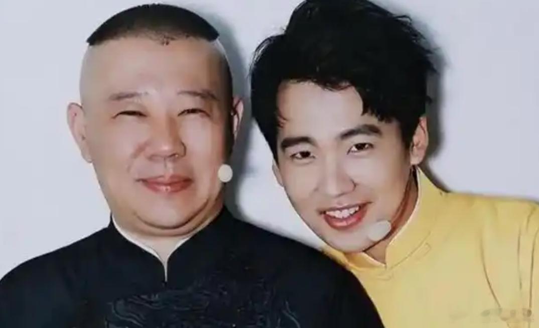 郭德纲是德云社掌门人，也算相声界的巨星，人气旺身价高，儿子郭麒麟也早就崭露头角，
