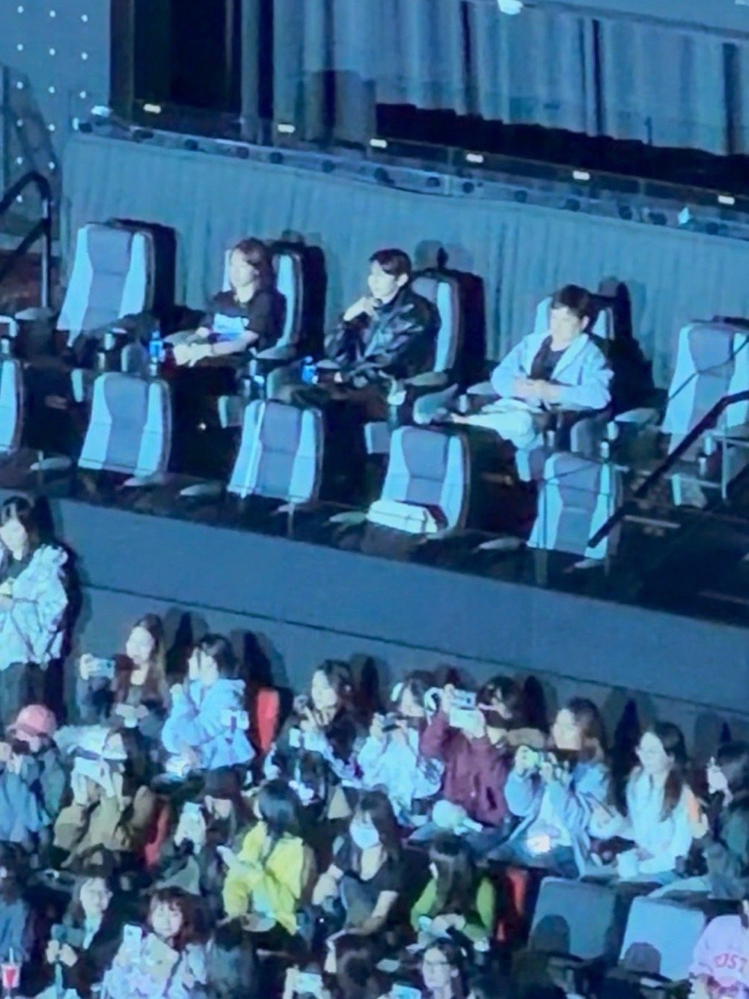 RIIZE澳门演唱会 其他五人要累死累活跳两天 将太郎什么都不干坐观众席就能跟其