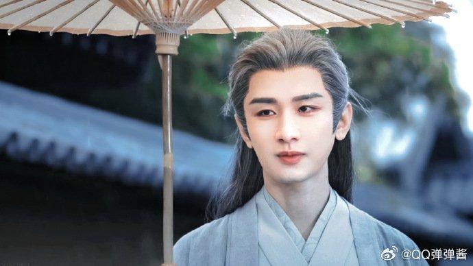 美妆博主教千遍不如成毅这一遍 成毅哭戏破碎感绝了小脸苍白眼通红太心疼谢淮安一哭我