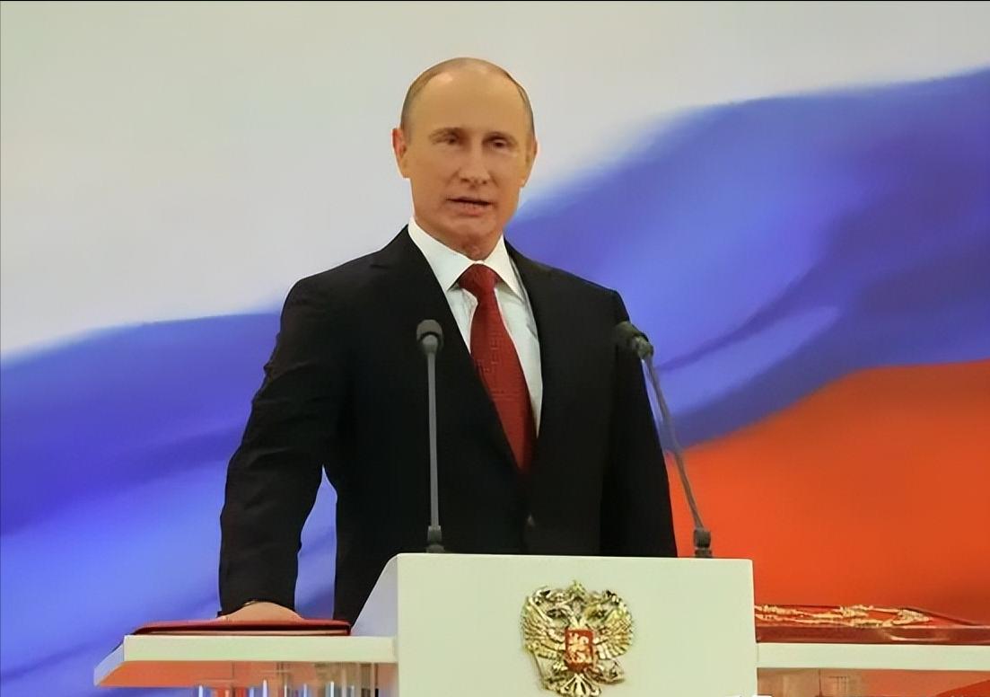 普京反手捏碎了以色列空军的免死金牌！那条维系了数年的军事热线瞬间变作废纸，原本在