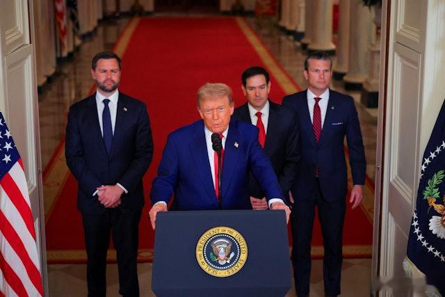 美国袭击伊朗核设施世界上最不靠谱的一件事，就是特朗普的嘴。上任24小时结束俄乌战