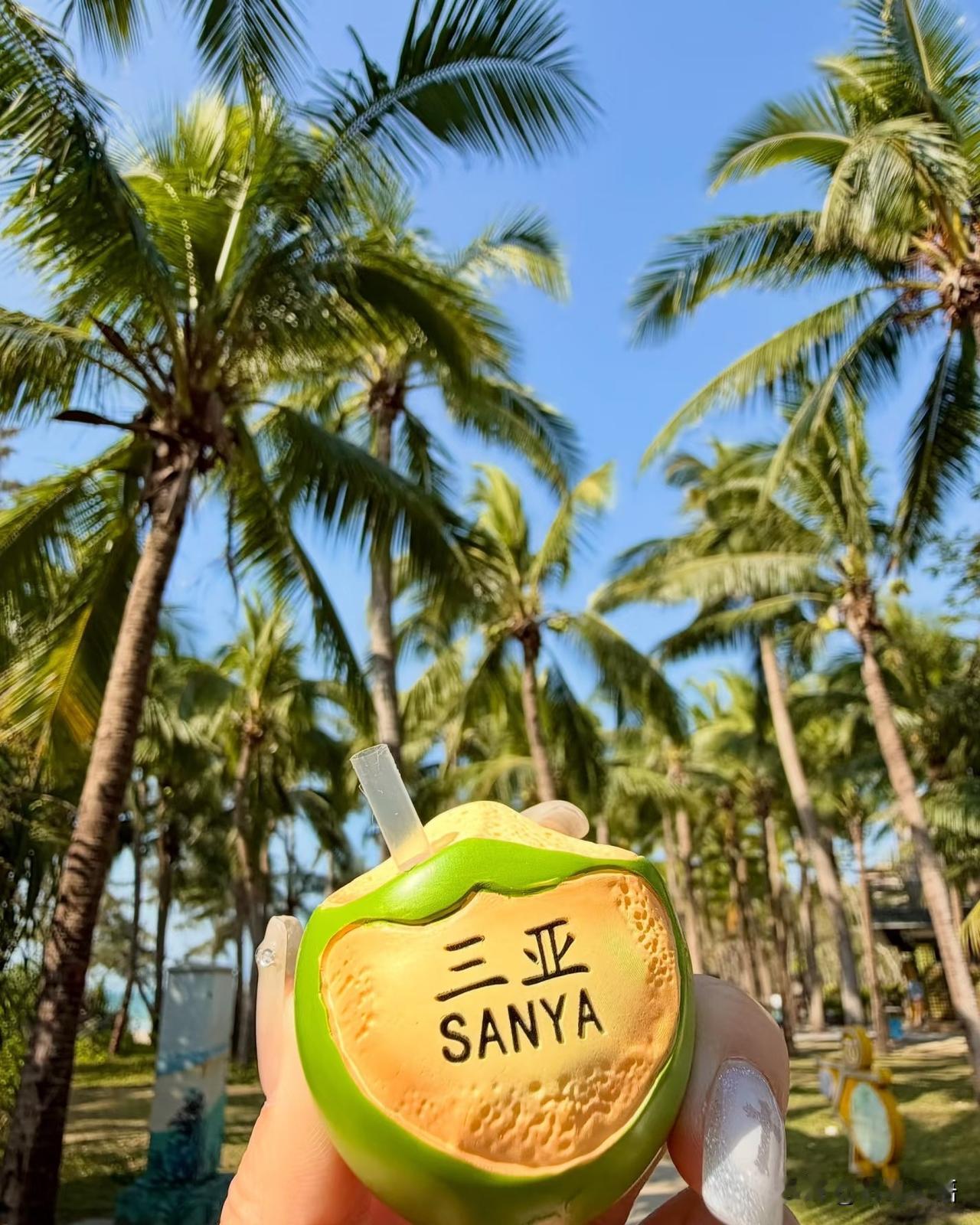 我闺蜜今年过年没回老家，都是红包惹的祸。

我闺蜜45岁了，一直没有孩子，早前也