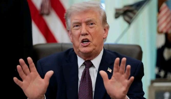 “马上开打，中国必定输”，“中国会帮我们吗？”布兰兹近期就当下的中美关系，发表了