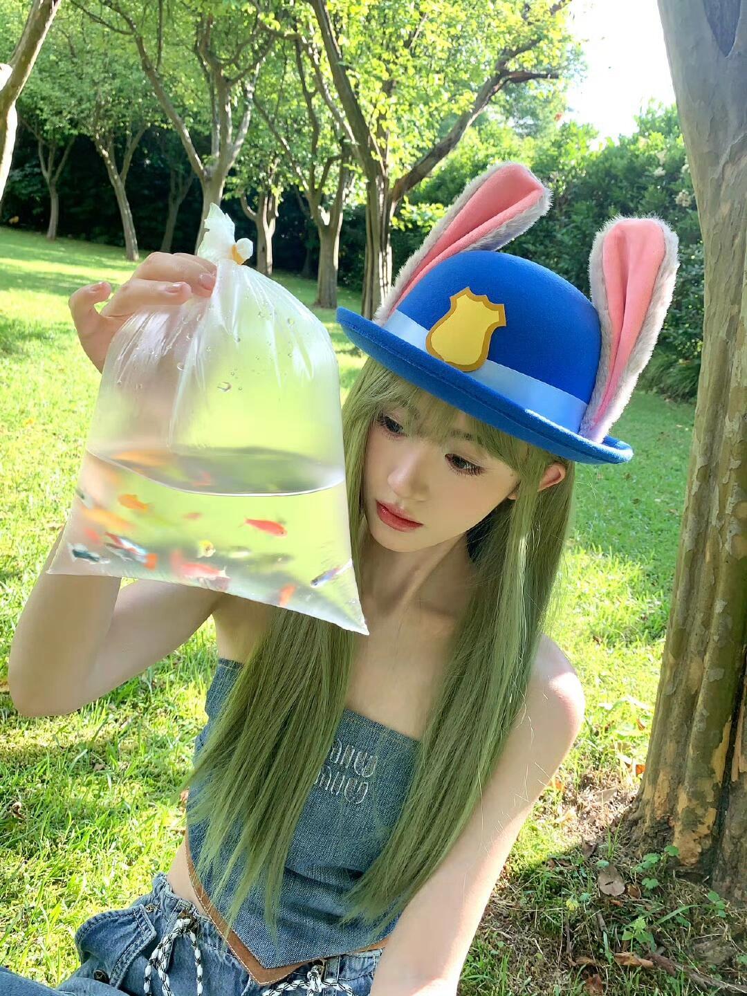 🍊🍊“警官” 惊喜收获一只可爱兔兔警官👮🏻♀️🐰🐰🥰 