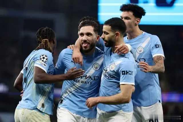 今晚7点欧冠抽签：16队厮杀 8队晋级16强！穆帅或再遇皇马北京时间1月30日1