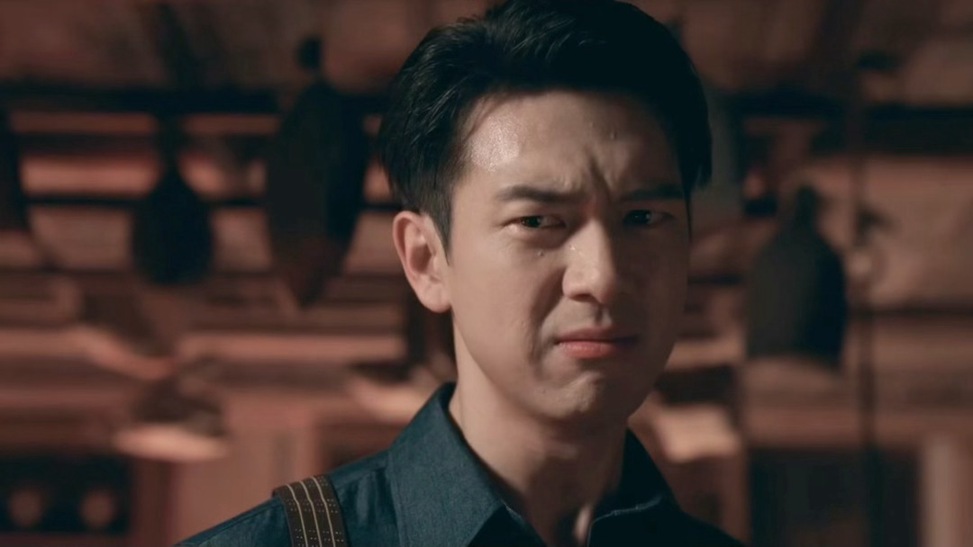 李现怎么这么会哭 克制又充满力量的哭戏，上官诚明内心的拉扯尽数展现，与吴刚同台飙