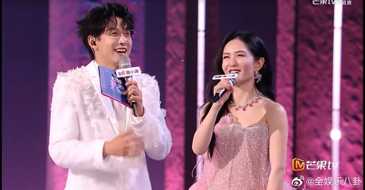 女团不是年轻女孩的特权乘风初舞台第二场乘风2026 淡淡的话太有感染力啦！女团绝