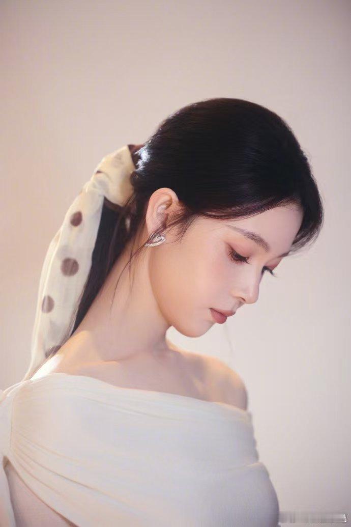 陈瑶完成经纪人的任务了乘风2026乖巧营业，任务通关，陈瑶继续乘风破浪 