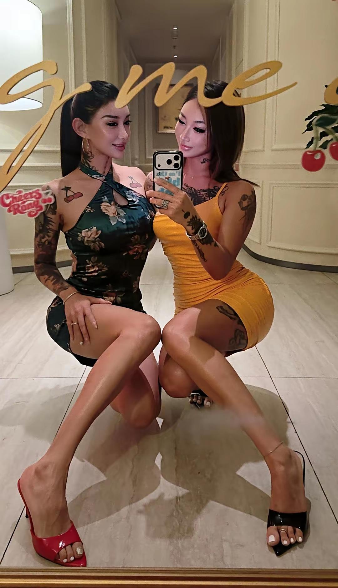 脚趾头上戴戒指的还是第一次见，不知道有什么寓意和讲究吗？
手指上戴戒指的见多了，