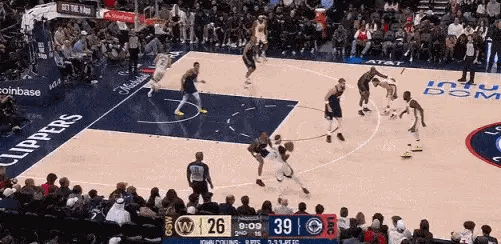 来看看祖巴防守端的表现