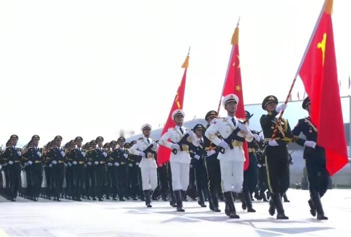 中国过去称台湾军队为蒋匪军，后来称台军，近日变为台独武装，三个称呼意味着三种迥异