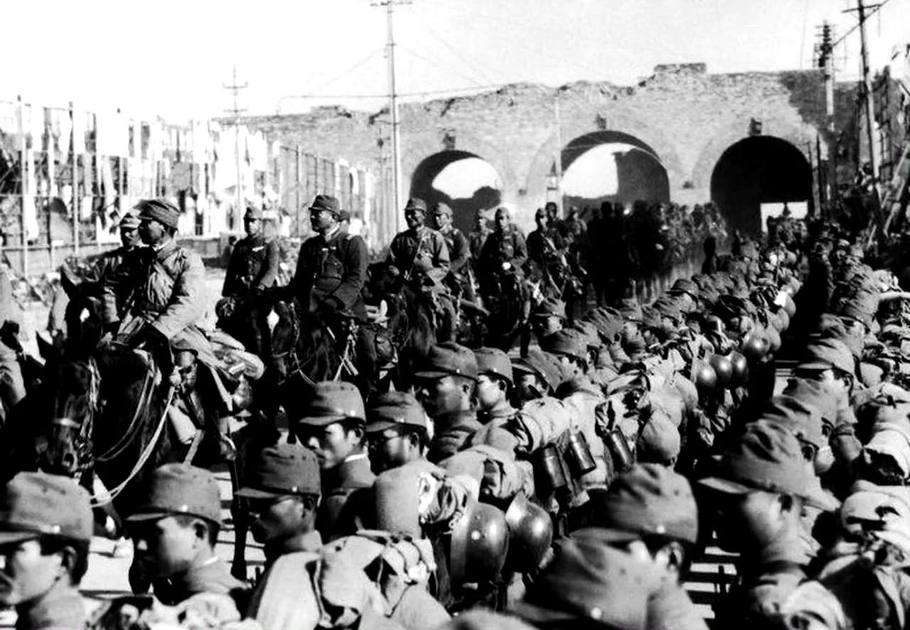 【1937年12月的南京老照片】

1937年12月的南京是一段承载着巨大苦难与