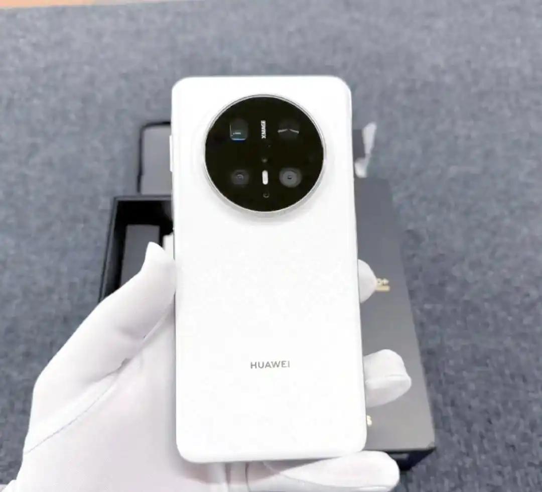 华为官宣HarmonyOS 6 10月22日发布！Mate 80首发+8毫秒跨设