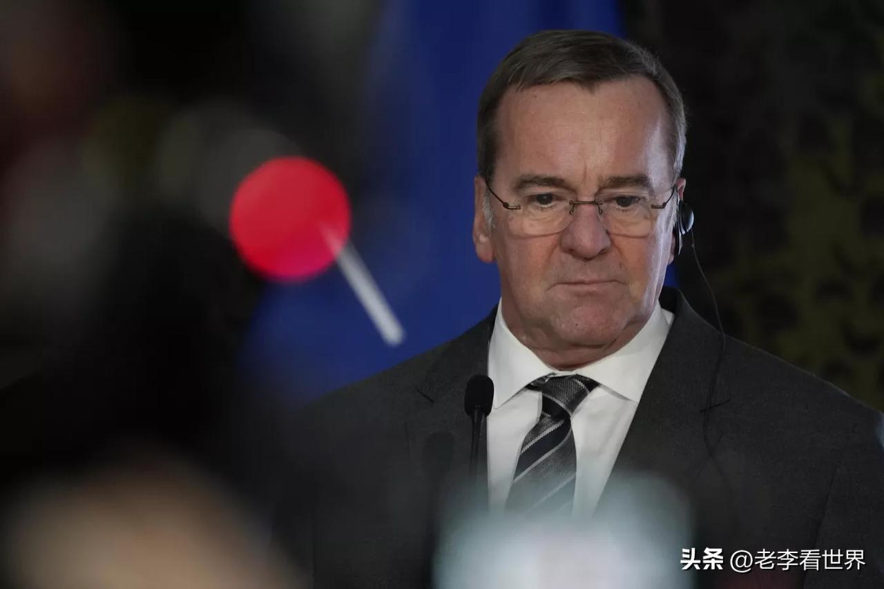 【德国防长：在最新一轮对乌克兰军事援助计划中，单笔援助最大的将是德国】
柏林时间