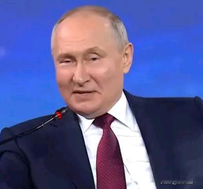 俄总统昨晚那个讲话，听得人背脊发凉。12月9号，没有任何回旋余地，只有一句硬邦邦