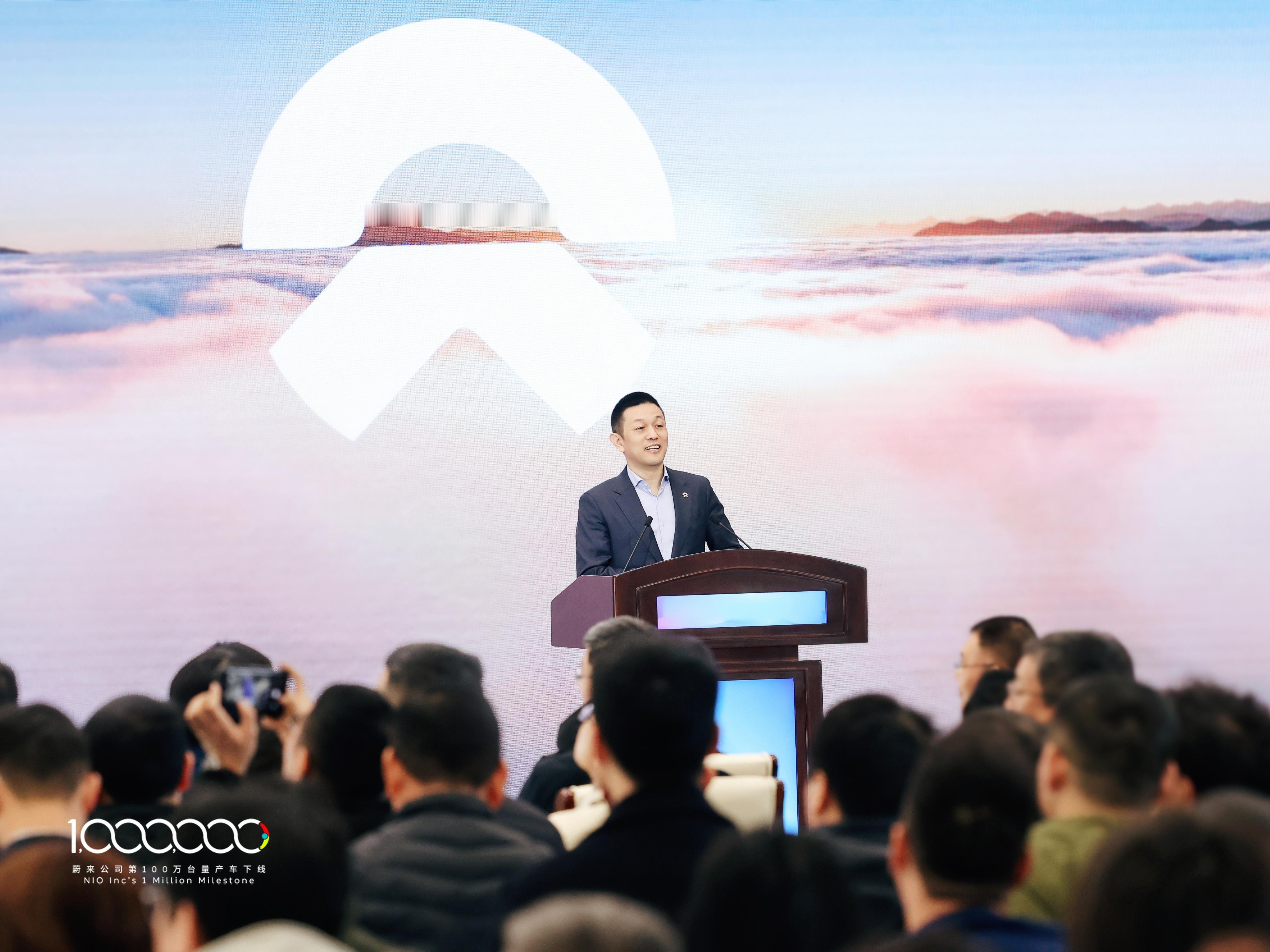 蔚来公司进入“百万俱乐部”，这里的百万当然指的是第100万台量产车下线星辰绿的全