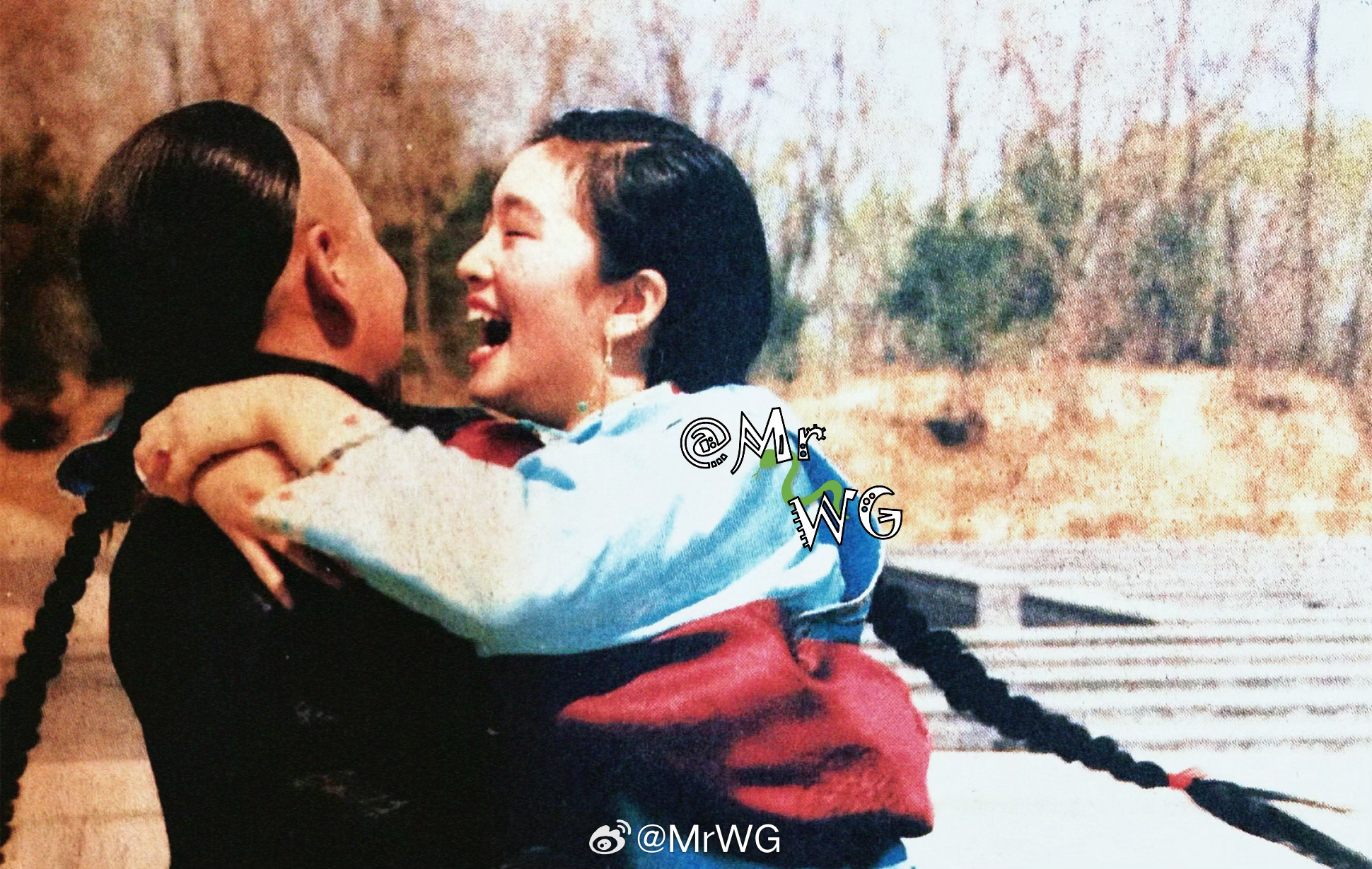 电影独家扫描 彼时巩俐巩俐 资历还新，戏份不算多，但先温柔、后泼辣，从青春烂漫演