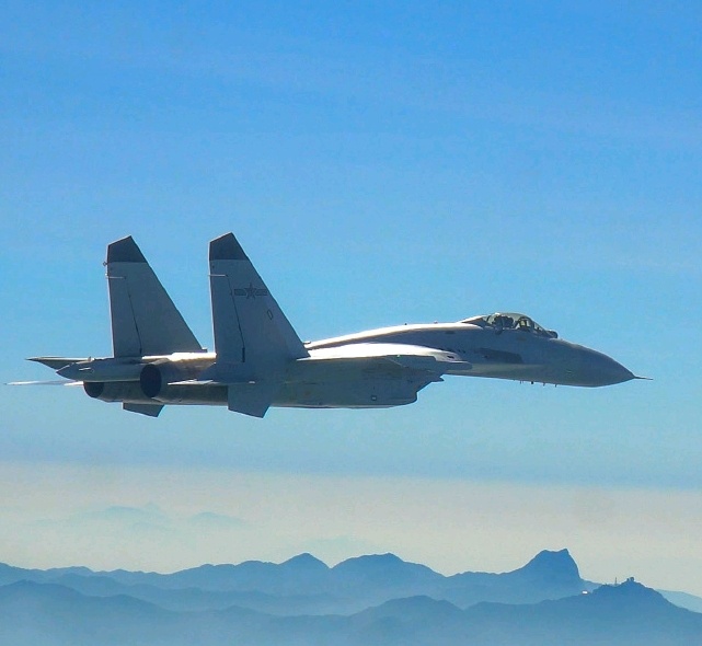 南航“海空雄风”灰头歼-11BH烽火问鼎计划中国海军