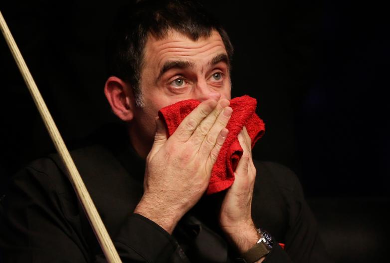 这次斯诺克英锦赛最让人心疼就是七五三杰了
奥沙利文第一轮就爆冷，被周跃龙淘汰，马