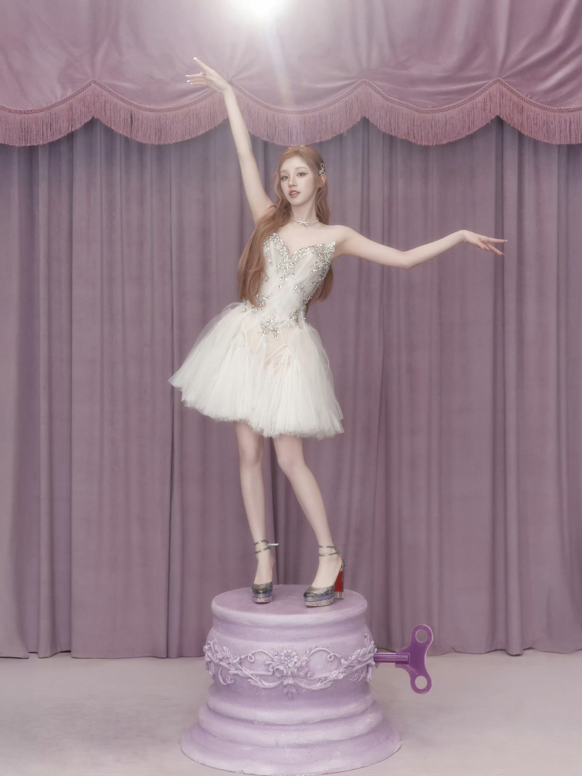 宋雨琦这身礼服和白天鹅一样，好优雅啊