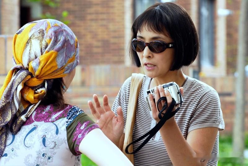 都说“中年女人最难哄”，其实是她们走过半生，看透了甜言蜜语。女人不怕身心被欺，就