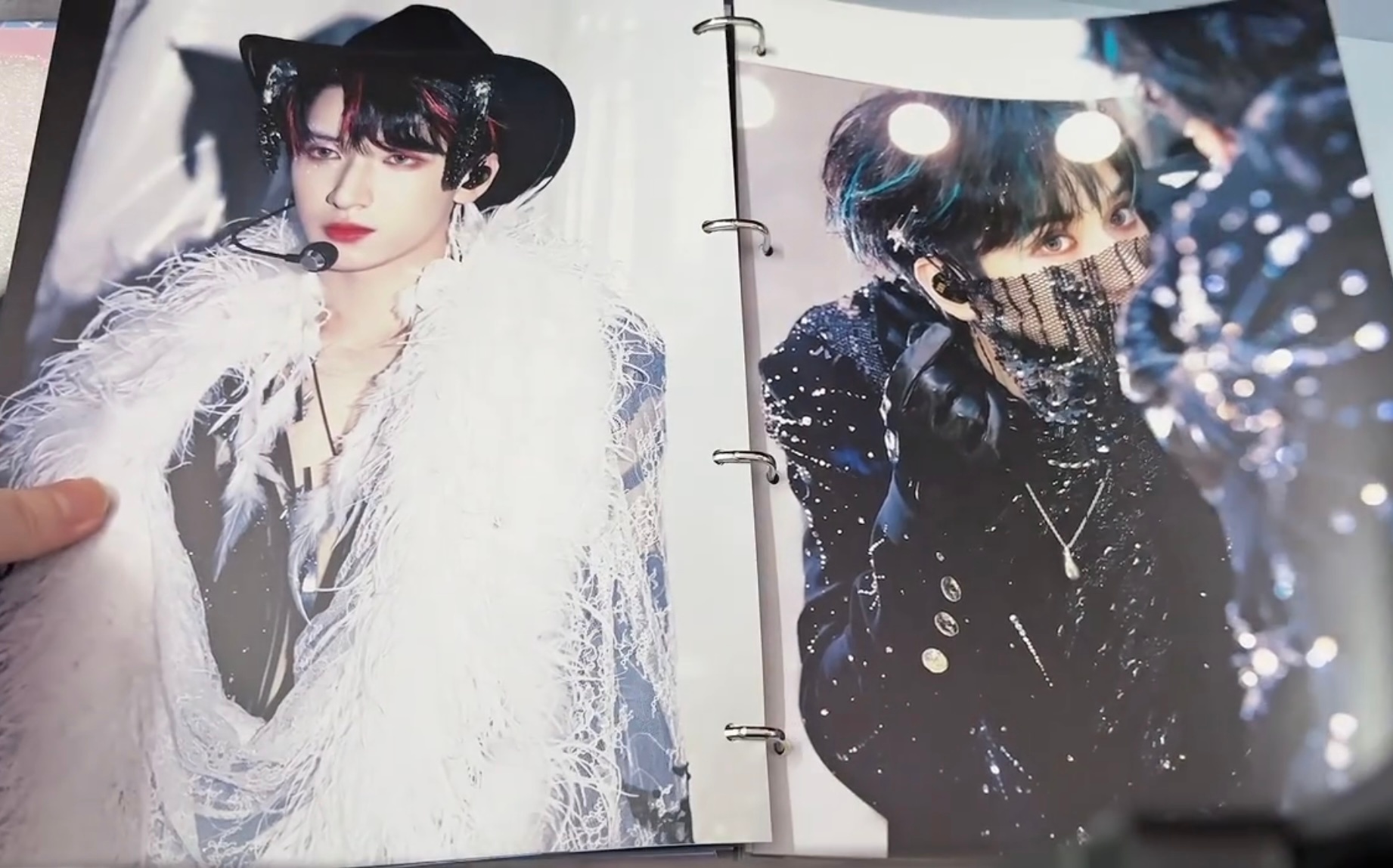 浓颜冲击啊啊啊…富有且慷慨我可太爱大连的妆造了严浩翔说谢谢又一年的陪伴 ｜严浩翔