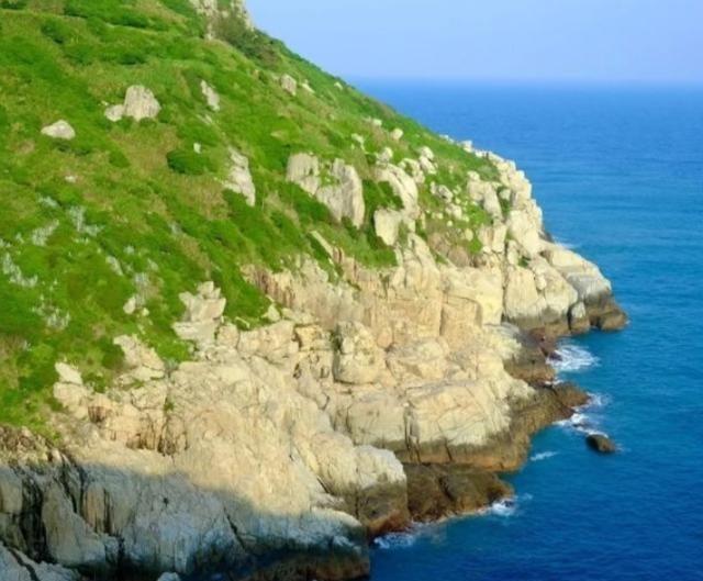 一旦台海爆发冲突，最难啃的骨头不是台湾本岛，而是距大陆仅50公里的东引岛！

东