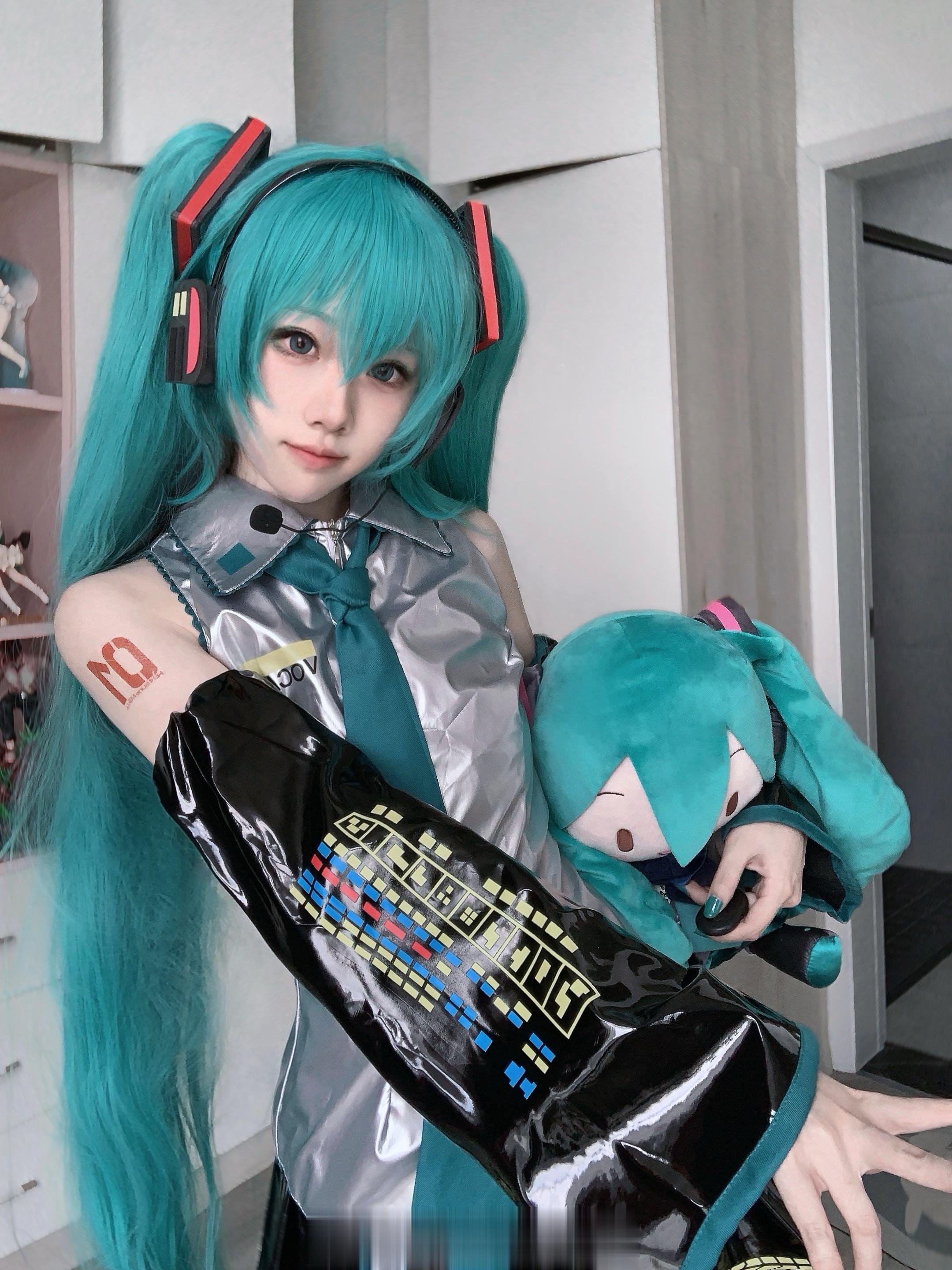 哈子捏米库16岁生日快乐！！#cos##初音未来##miku# ​​​