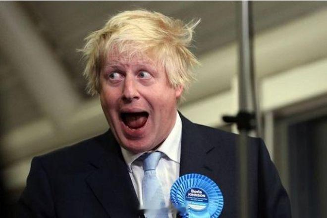 牛歪了，英国前首相，差点被俄罗斯炸死！大英帝国，真是屋漏偏逢连夜雨。北爱尔兰、威