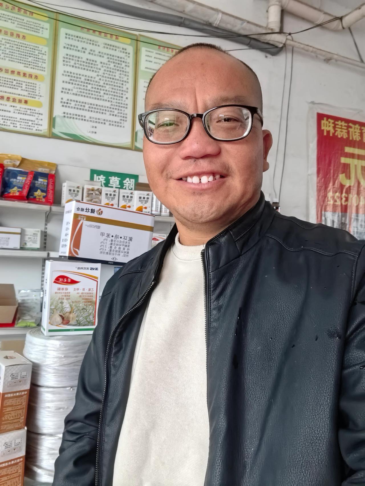 长成这个样子，还有这么多人喜欢你，有啥不满足的@张老四的幸福生活