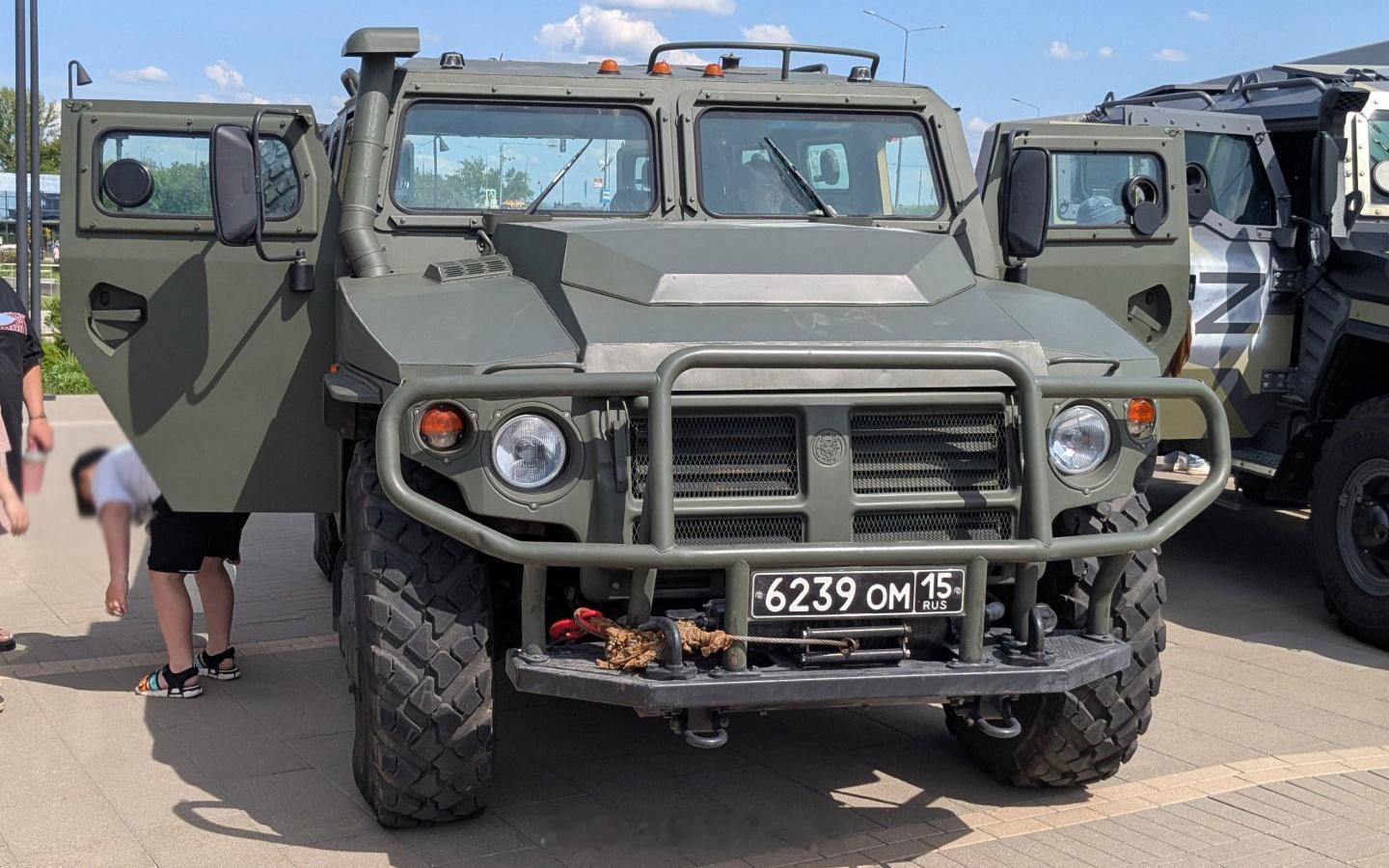 GAZ-Tigr / Ural 3255 Kamaz 4326 / Kamaz 