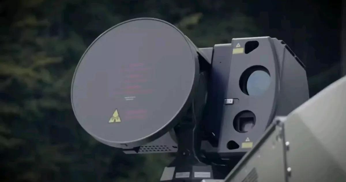 《泰晤士报》报道，美国批准以战术雷达换取乌克兰无人机。

当地时间10日，美国国