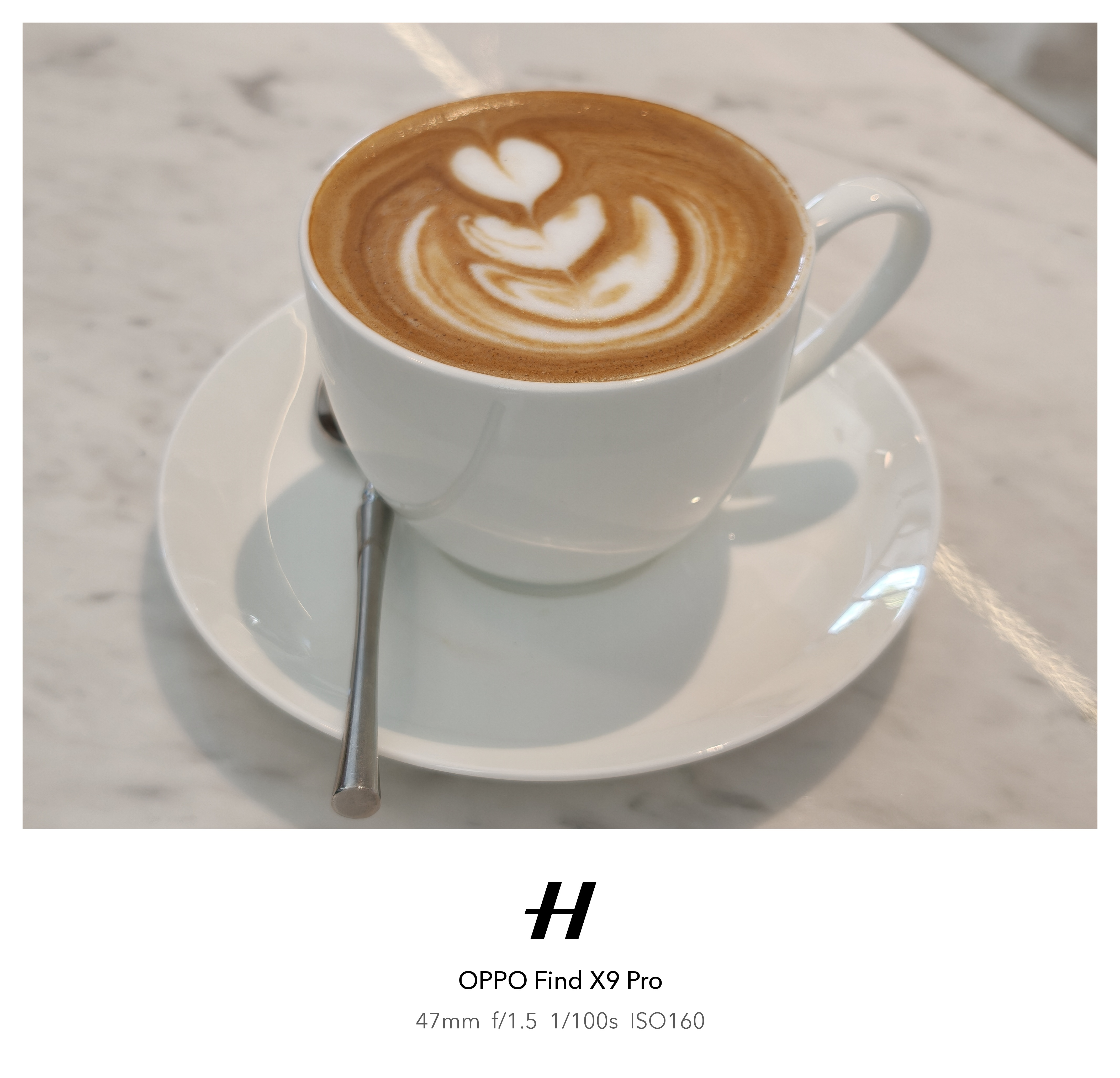 早ﾉ☀兄弟们！一杯咖啡开启今天的搬砖生活！[嘻嘻] ​​​