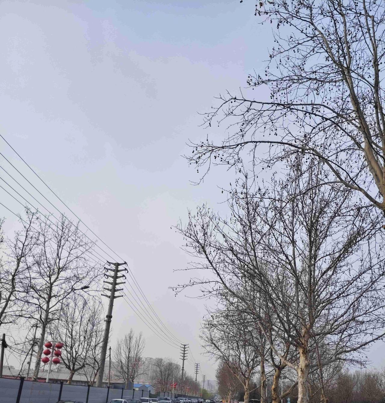 我的今日状态：😁轻松愉快
我这里的天气：☀️晴天