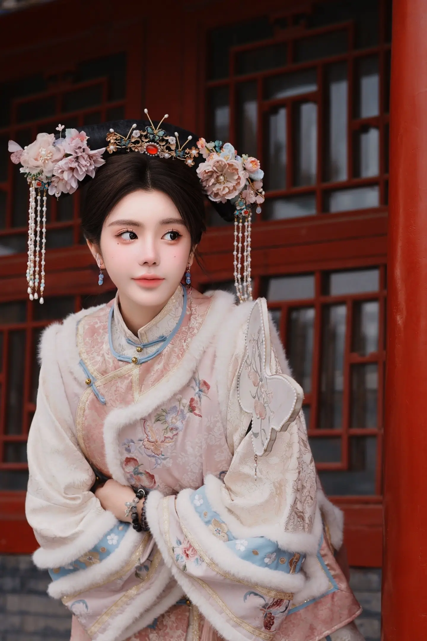皇阿玛甭担心我啦 我在这儿挺好嘟～